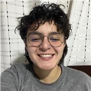 Professeur natif d'espagnol avec 2 ans d'expérience offre des cours particuliers pour enfants et adultes en ligne.